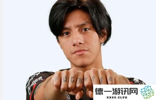MQ战队替补选手Jimpark在比赛期间无意中打瞌睡被裁判判定为负
