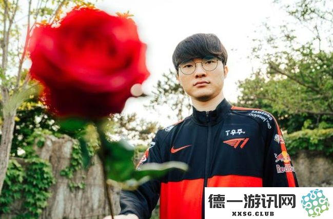 LoL Park盛大庆祝Faker选手LCK比赛达成1000场里程碑活动????参与者可领取玫瑰花并有机会参加见面会
