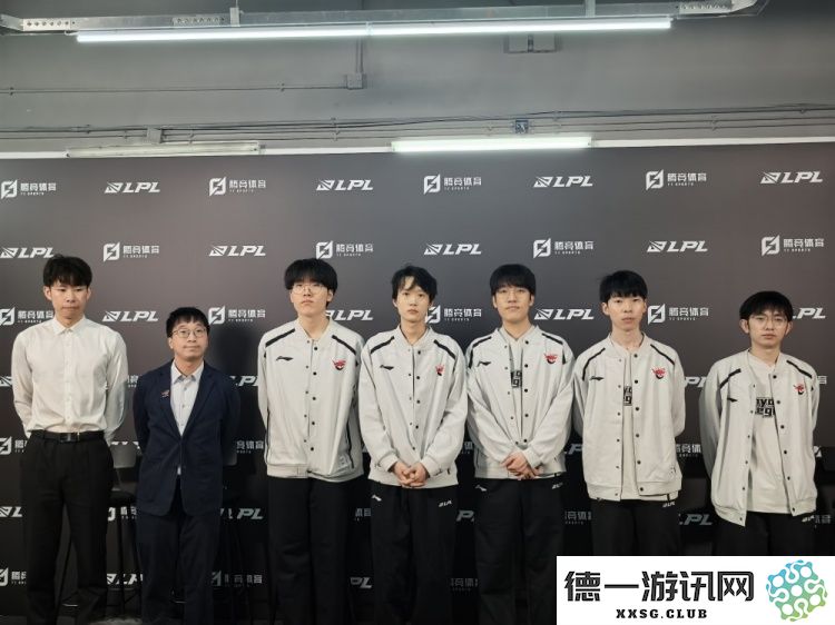 AL赛后媒体采访 Tabe教练表示：持续更新我们的游戏理解是当前最为重要的任务